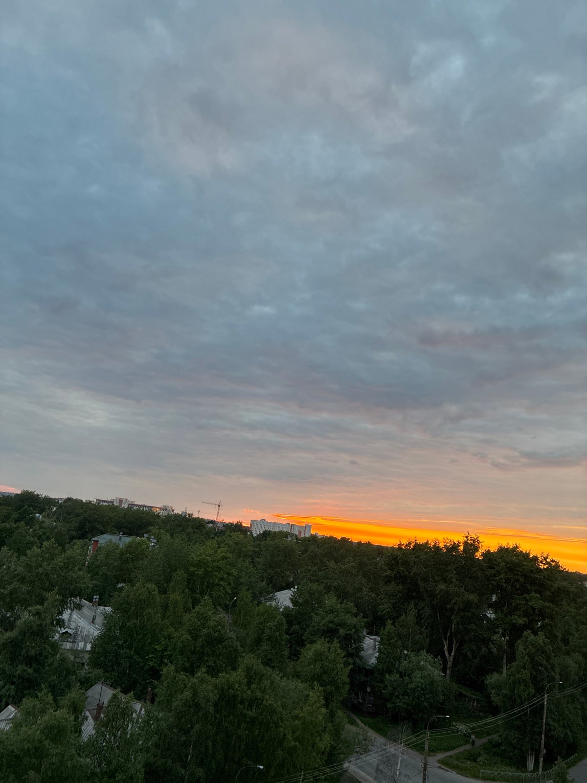 Urban sunrise/sunset documented across multiple elevated viewpoints over 2.5 hours