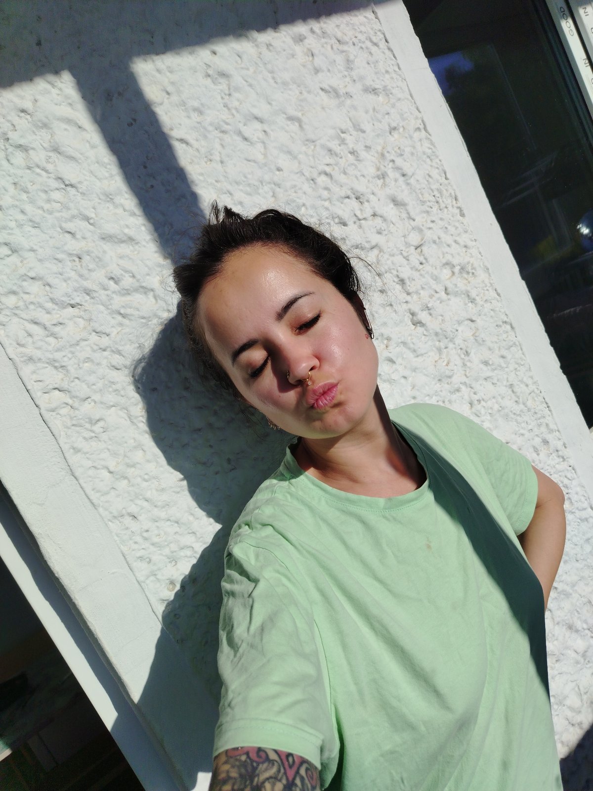 Selfies and interior snapshots from a home in Noviy, Russia