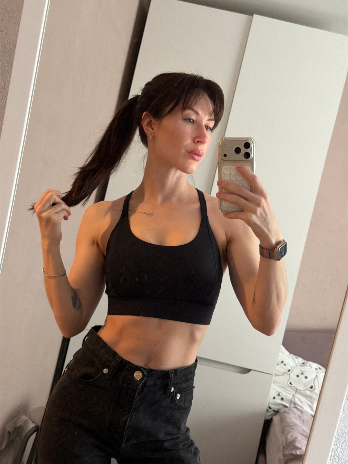 Morning routine documented in Perm: selfie, breakfast, coffee