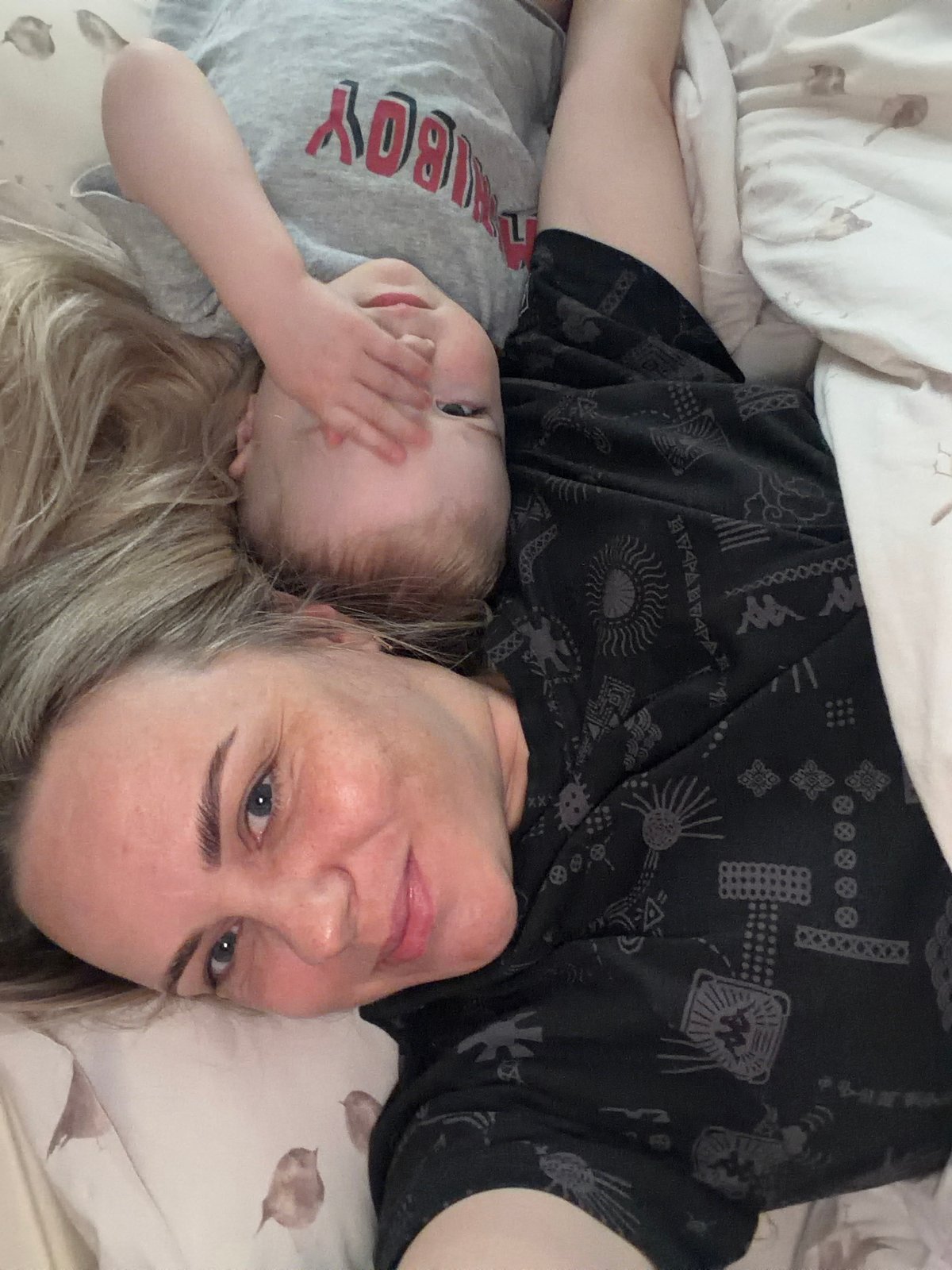 Mother and toddler share quiet moments at Votkinsk home