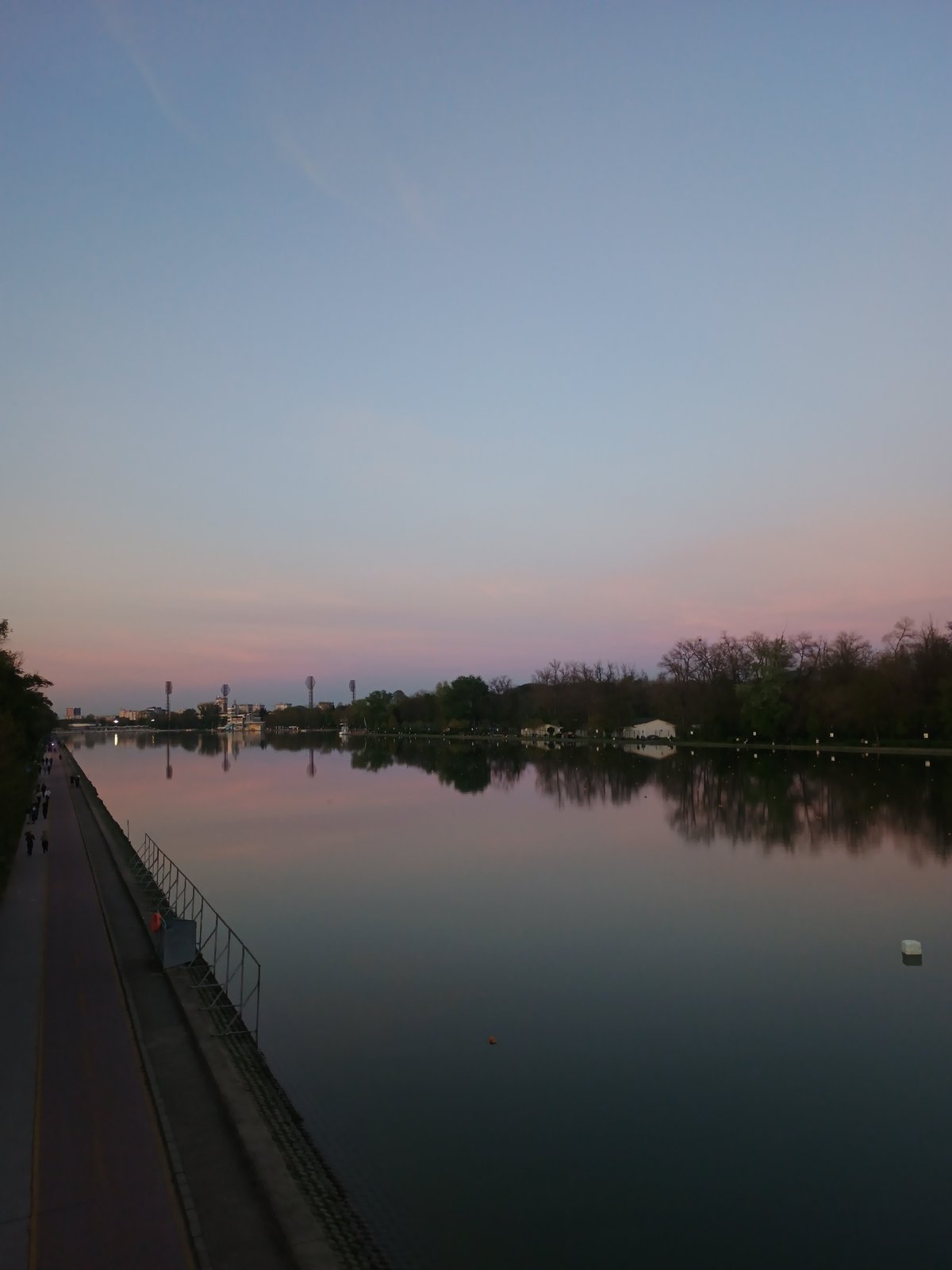Person observed on bridge at Plovdiv Regatta Course during dusk