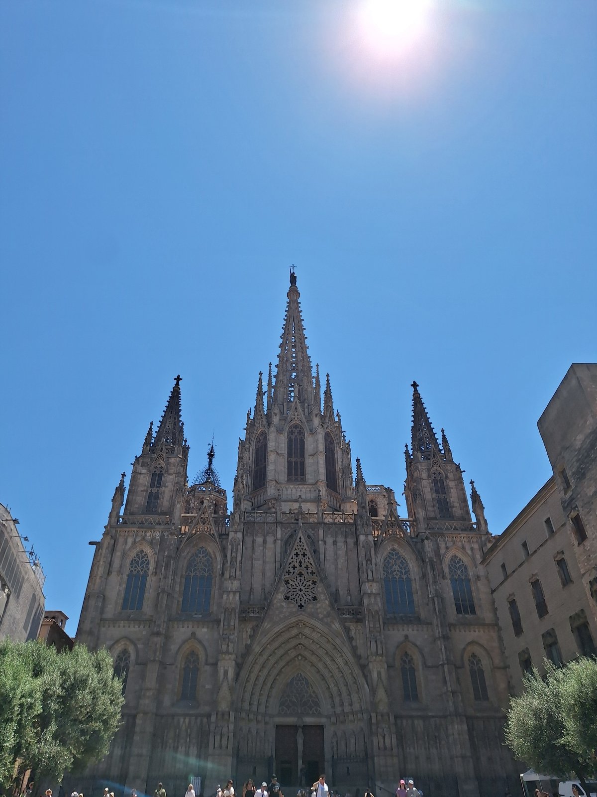 Barcelona Cathedral exterior, Gothic Quarter