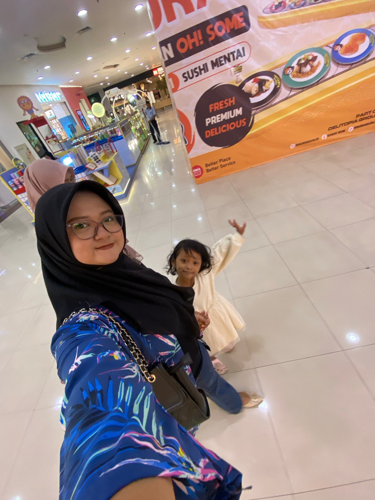 Morning mall visit across shops and food stalls in Sidoarjo