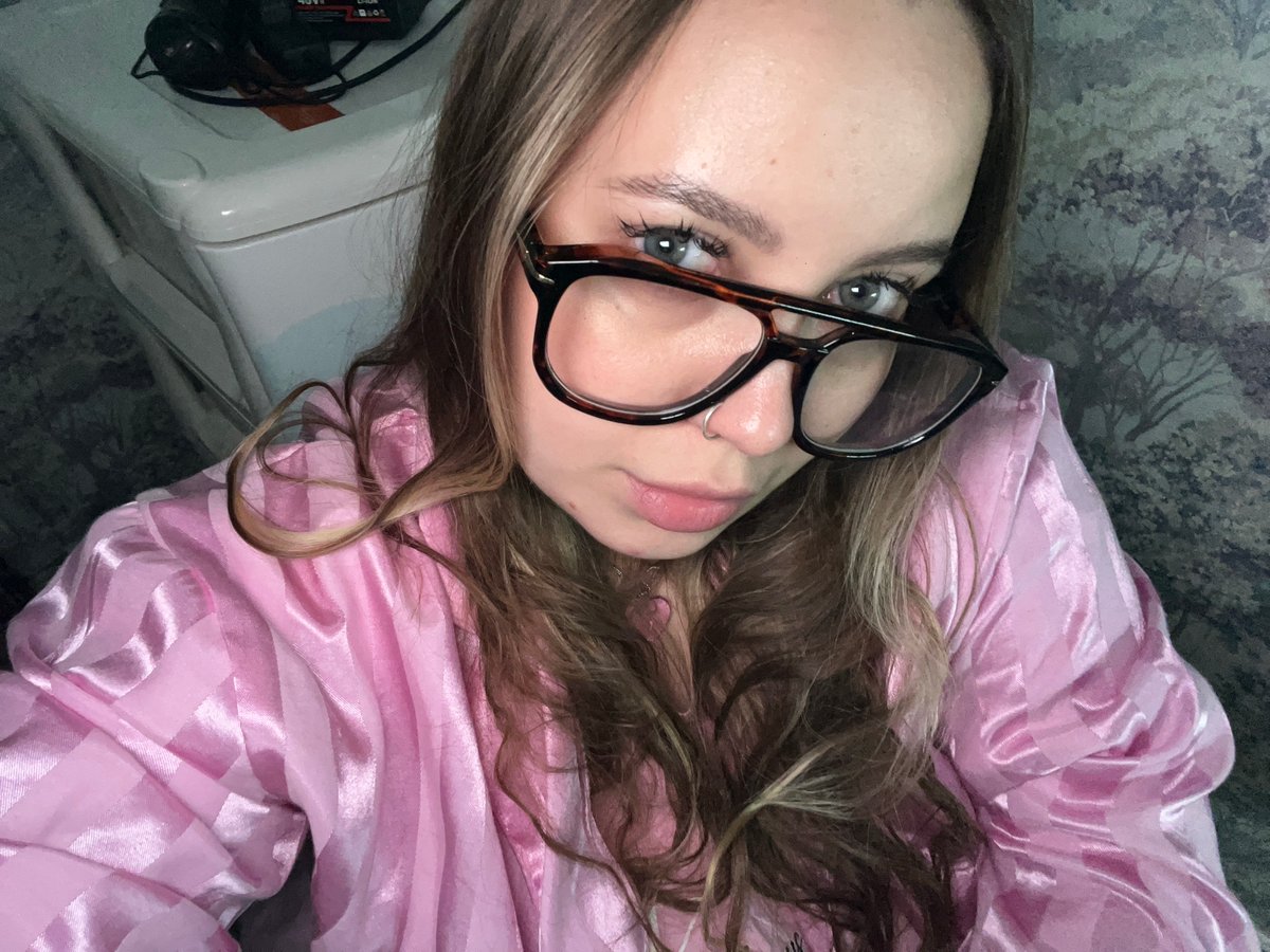 Young woman documents evening activities in Novopokrovskaya, Russia