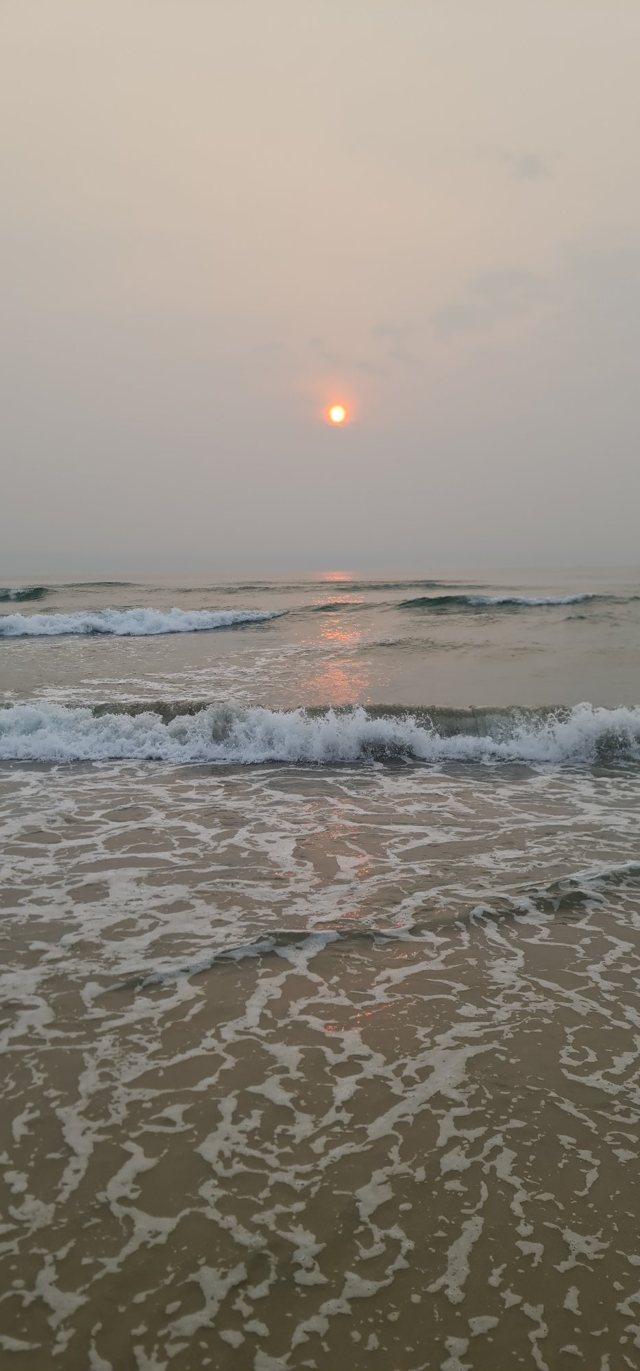 Serene sunrise or sunset captured on Đà Nẵng beach