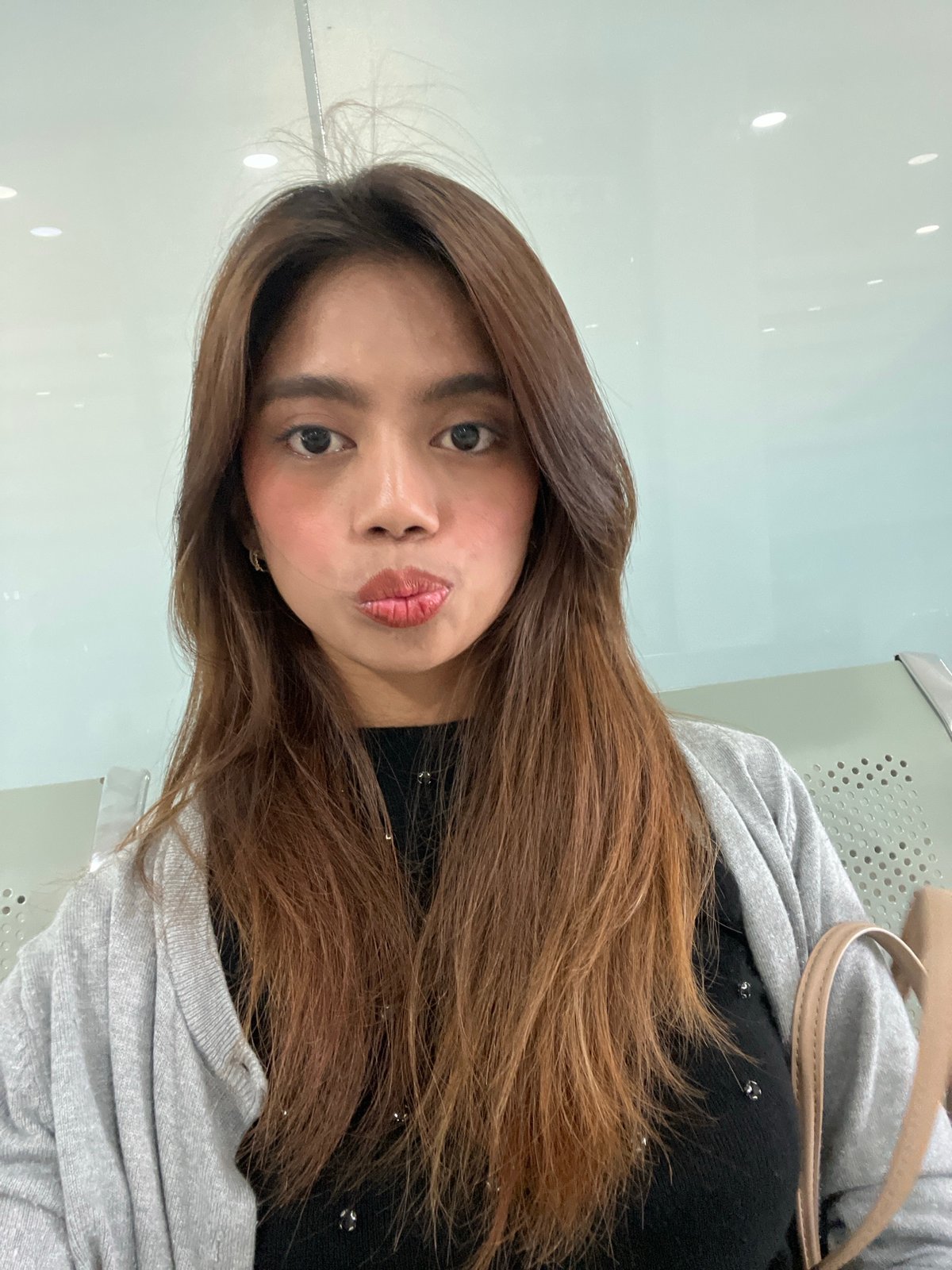 Woman documents late-night visit to Carmen Philippines office building