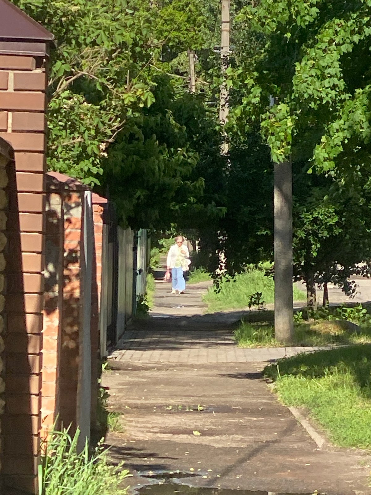 Daily life documented across Poltava, Ukraine over two hours