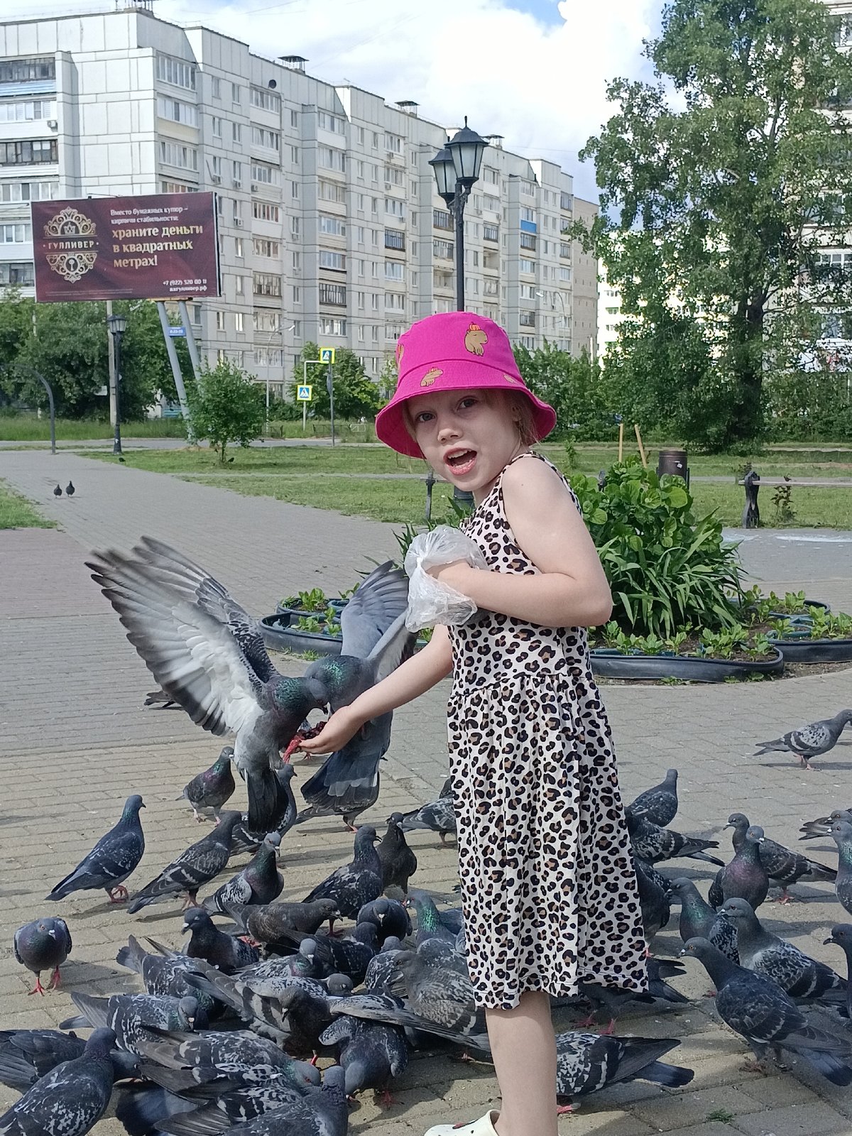 Morning life unfolds across Chaikovsky, Russia in everyday moments