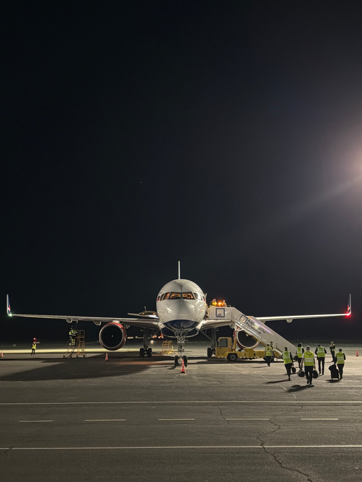 Nighttime aircraft ground operations documented at Orenburg airfield
