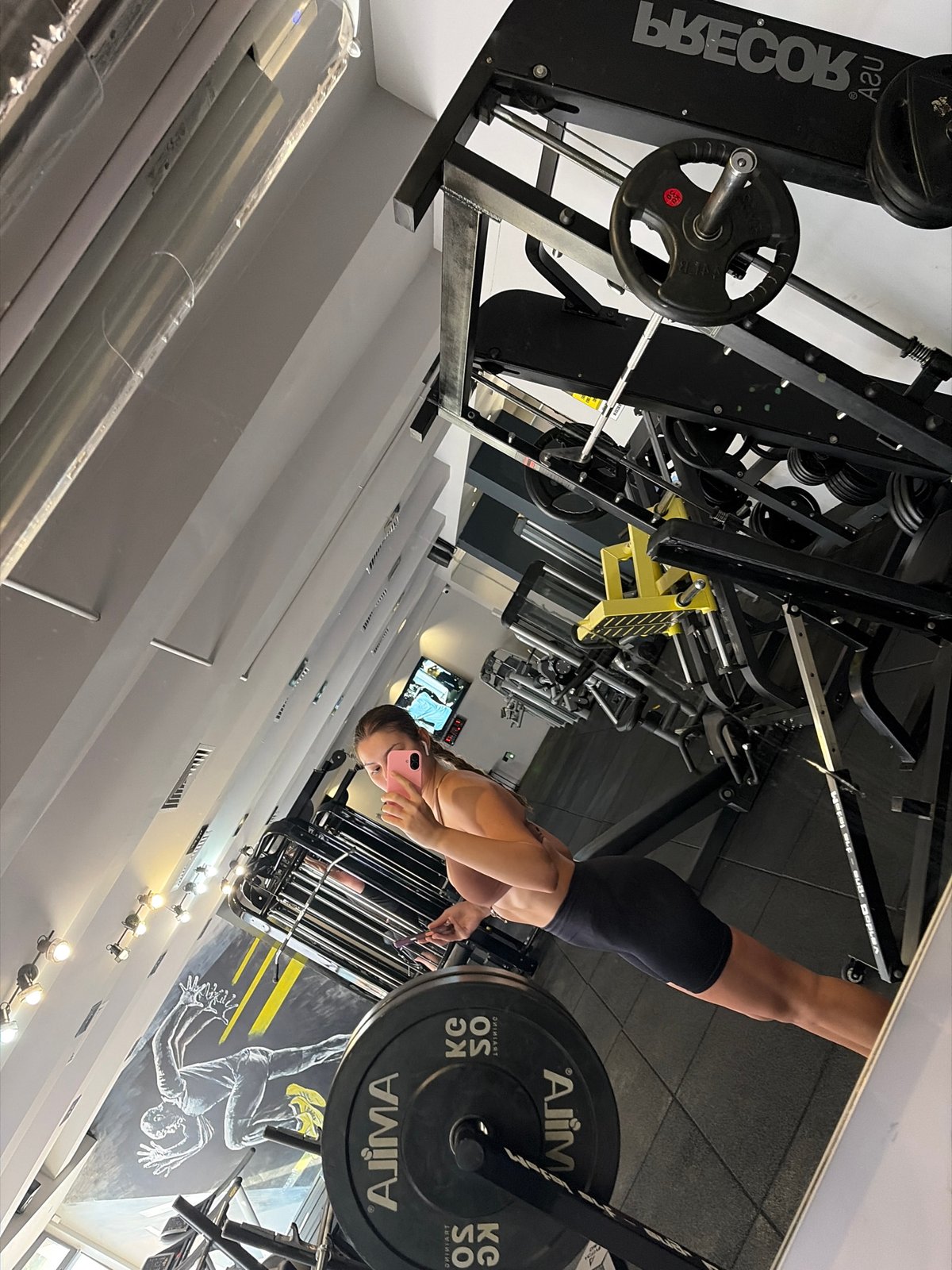Deadlifts and mirror selfies at a gym in Tsarevo