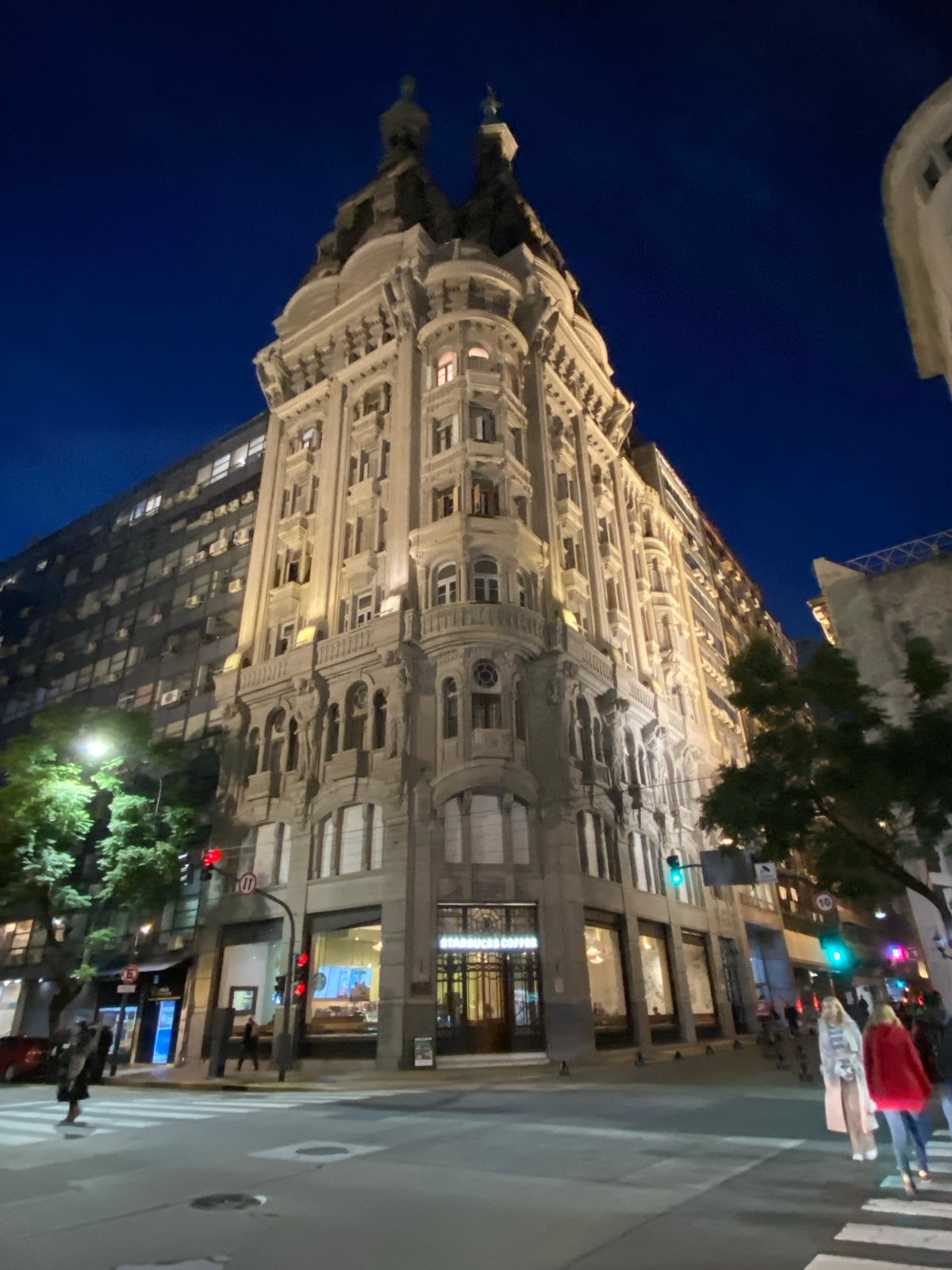Nighttime documentation of Buenos Aires historic landmarks and street art