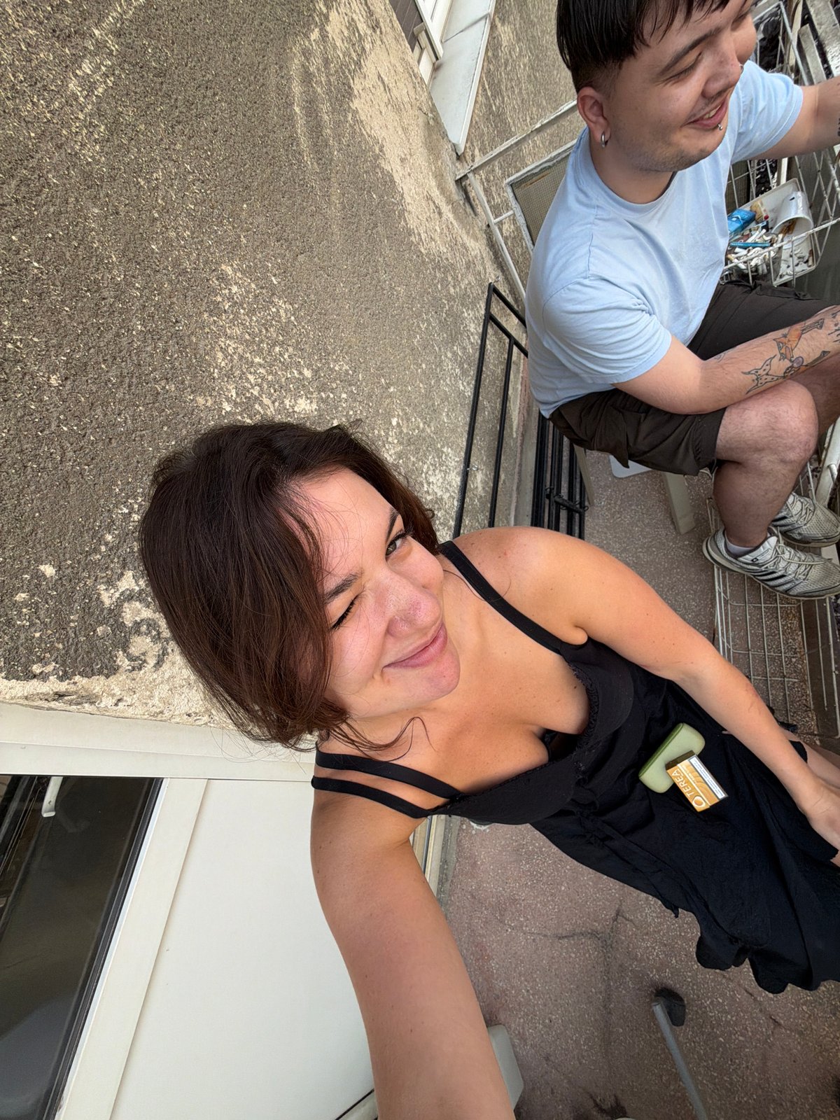 Afternoon nail salon visit and apartment scenes in Belgrade