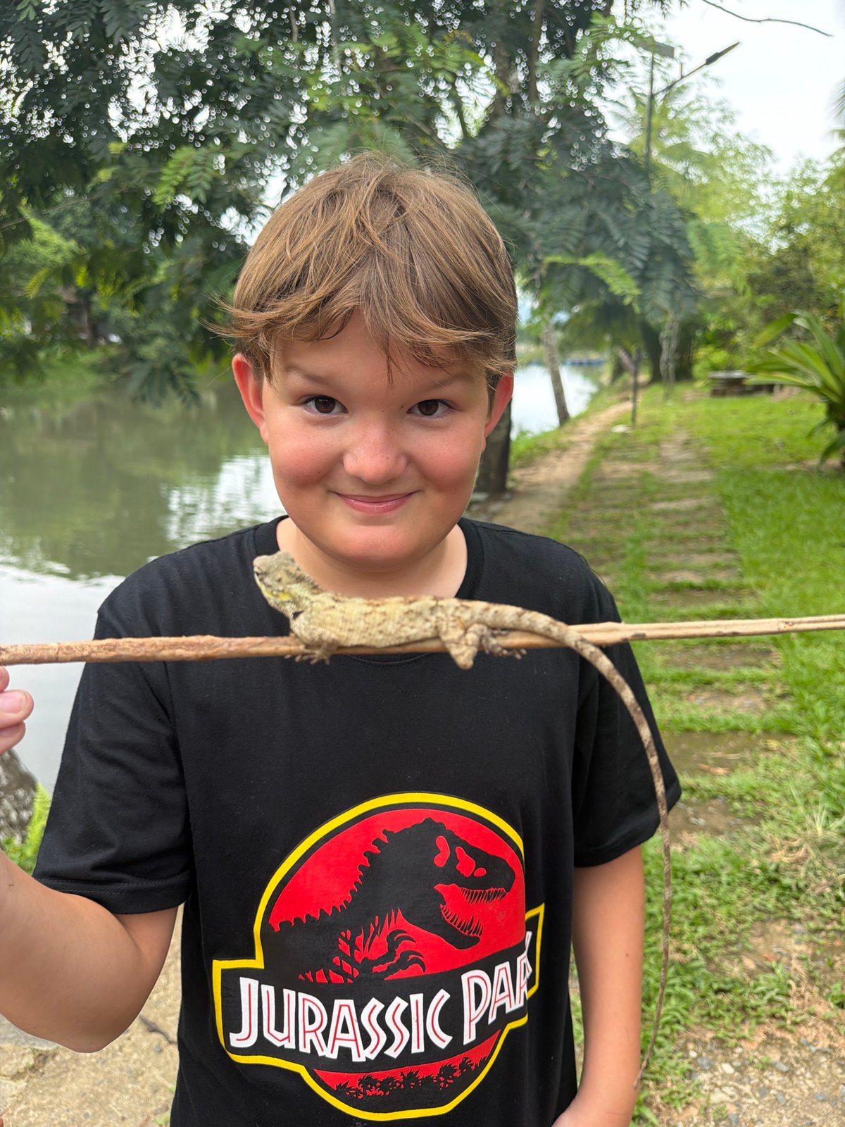 Garden scenes and local wildlife at a Ninh Hoa retreat