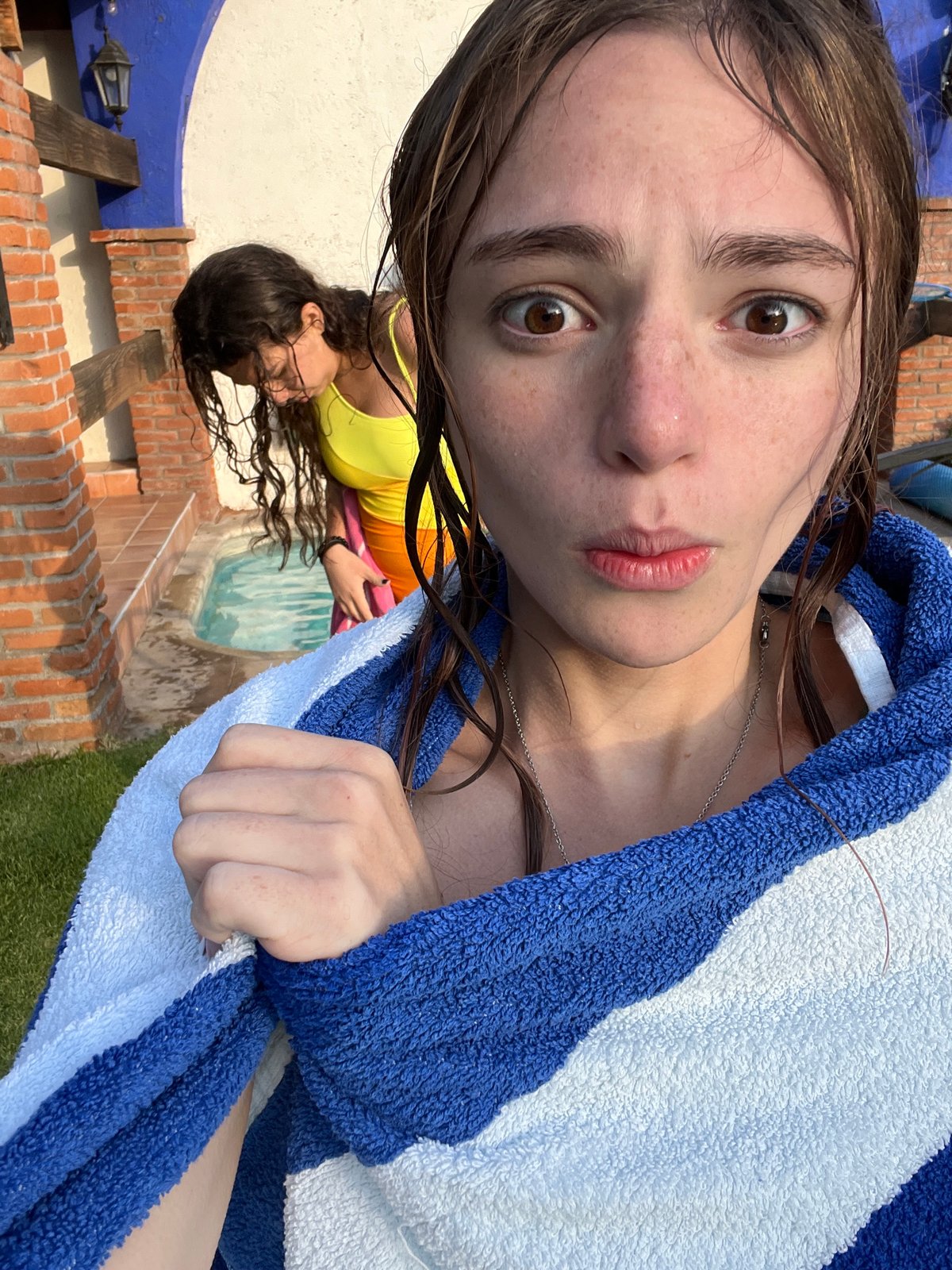 Pool party gathering in Puebla draws young people