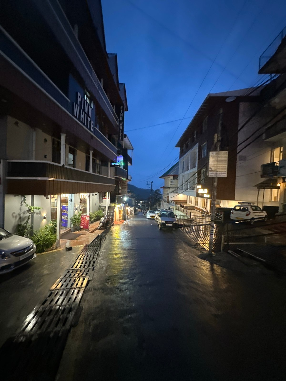 Rainy evening in a Himalayan hill town market street