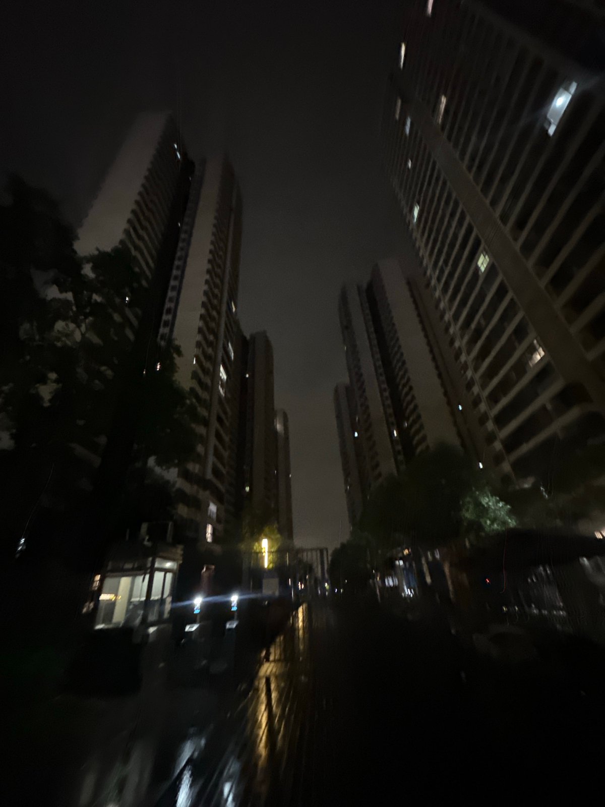 Nighttime rain scenes documented across Chongqing High-tech Zone