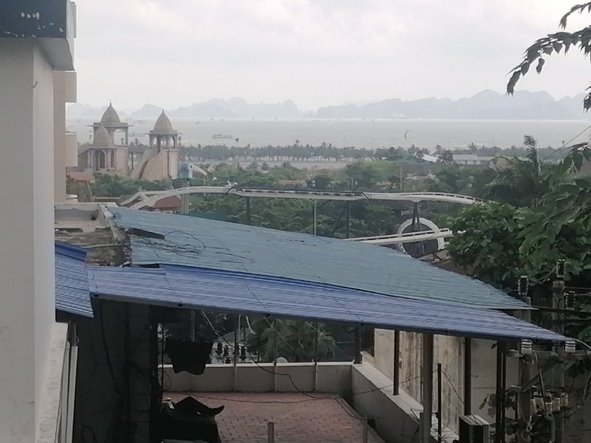 Early morning life documented across Bai Chay Ward, Vietnam