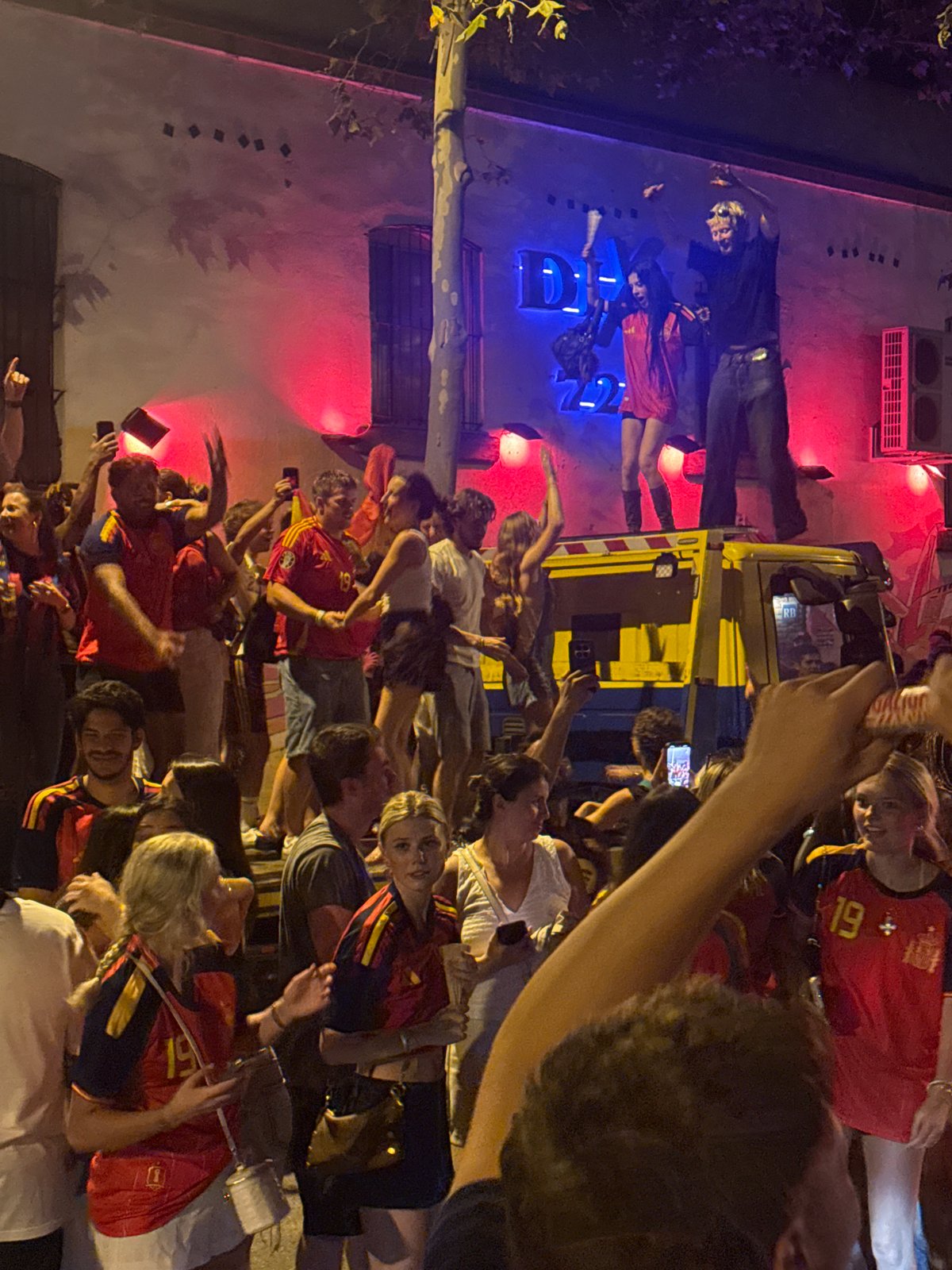 Barcelona streets fill with Spanish flags during late-night celebration