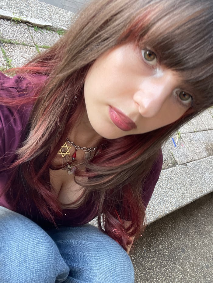 Woman documents afternoon with selfies around Raanana, Israel