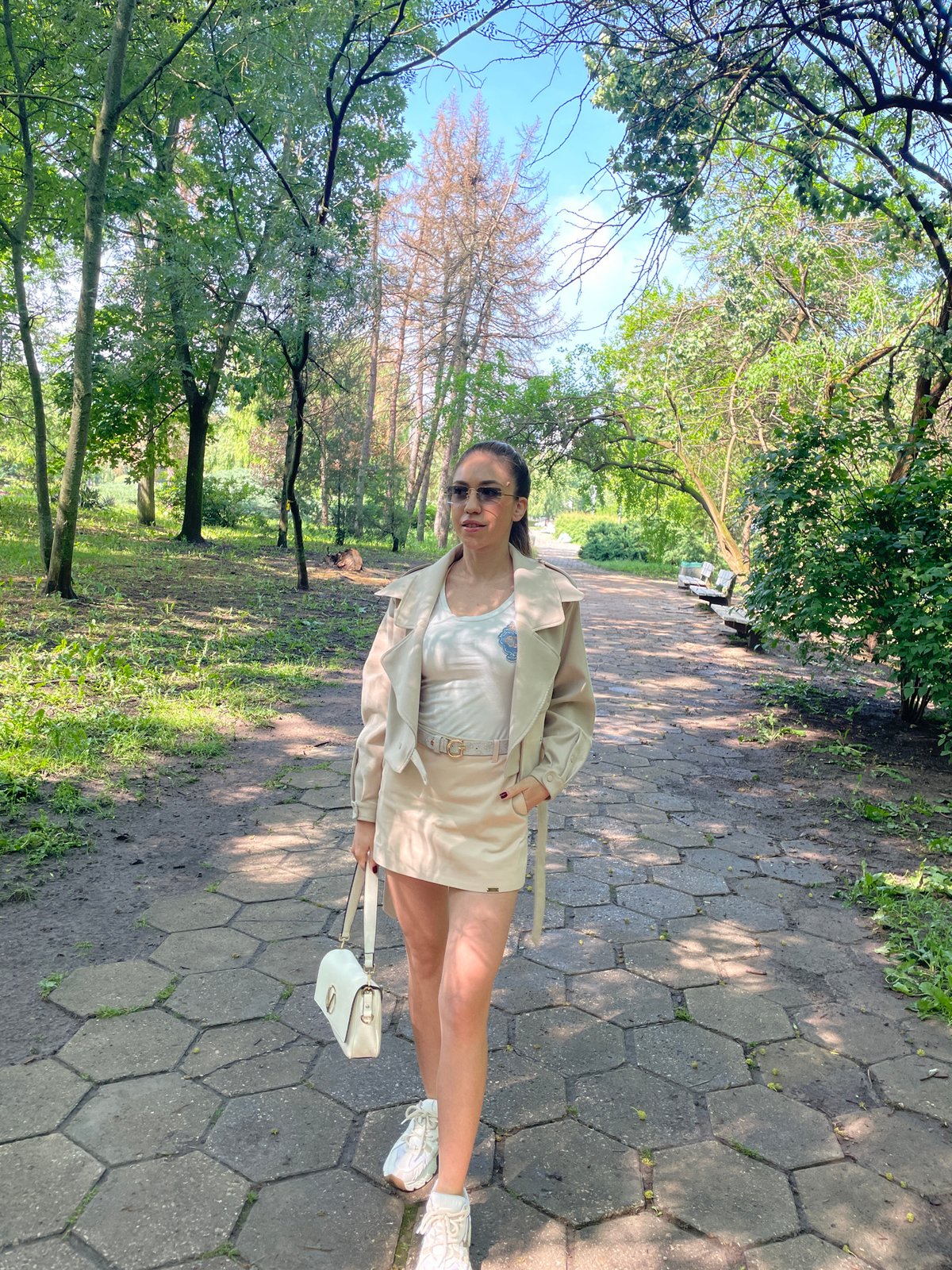 Morning photoshoot captures woman posing in Sofia park