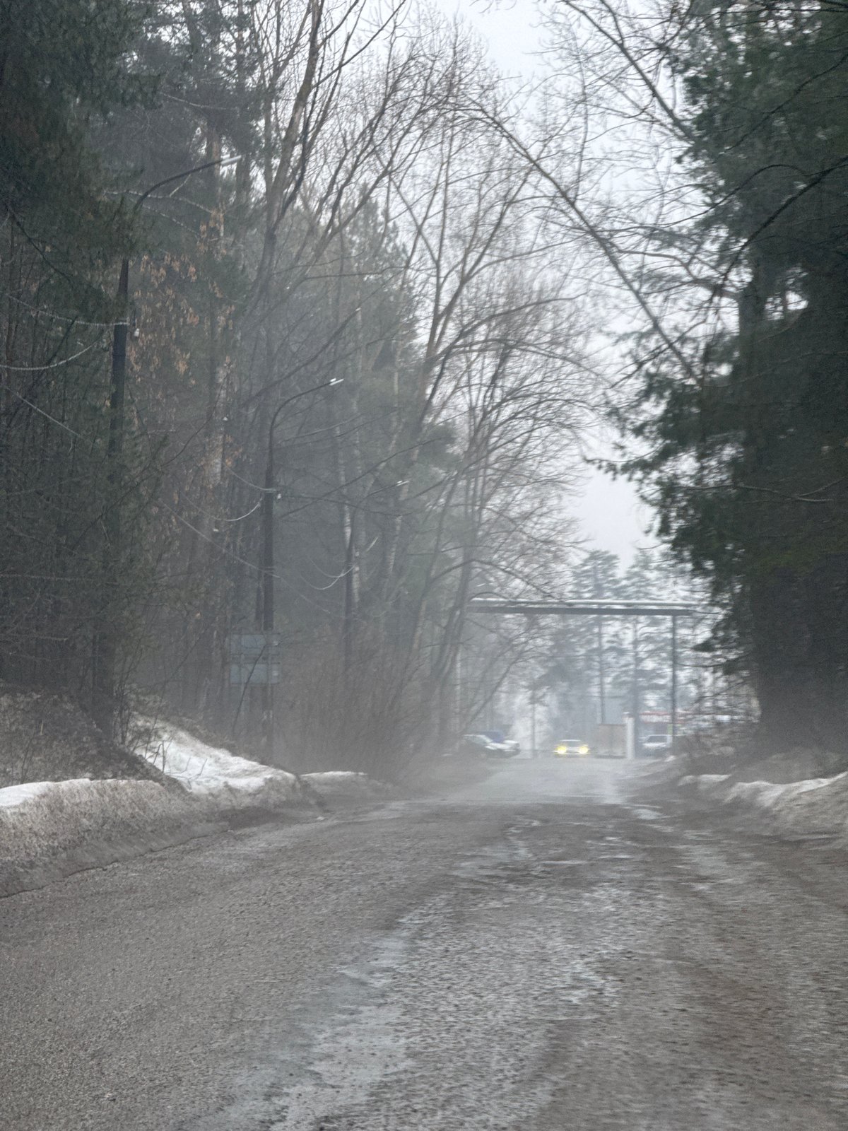 Foggy winter morning documented across Chaikovsky, Russia