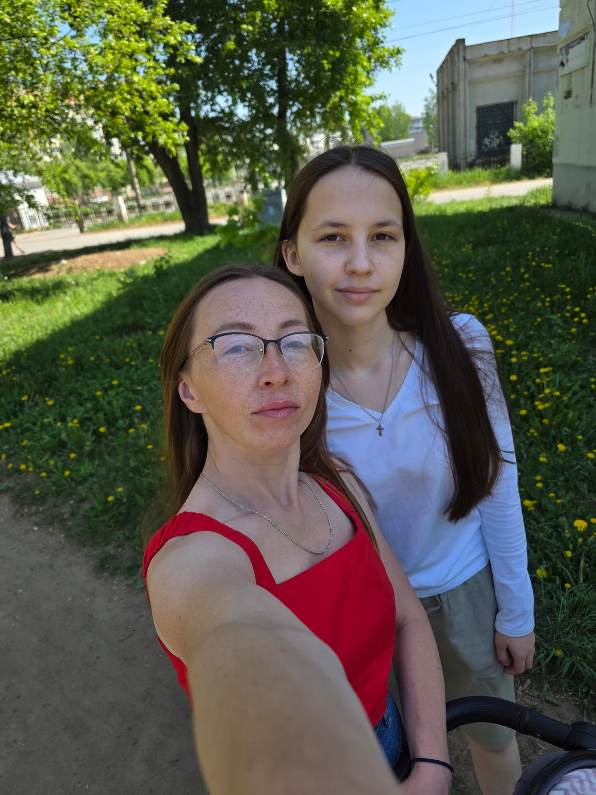Spring morning moments captured across Chaikovsky, Russia