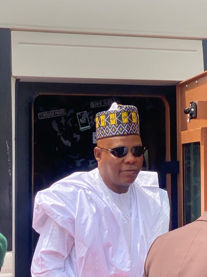 Nigerian officials host formal outdoor gathering with resettlement plan