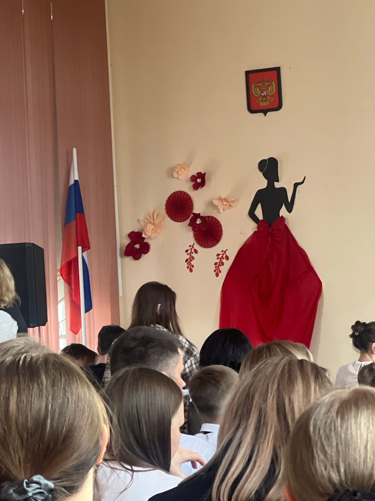 School event and children's activities documented in Chaikovsky, Russia