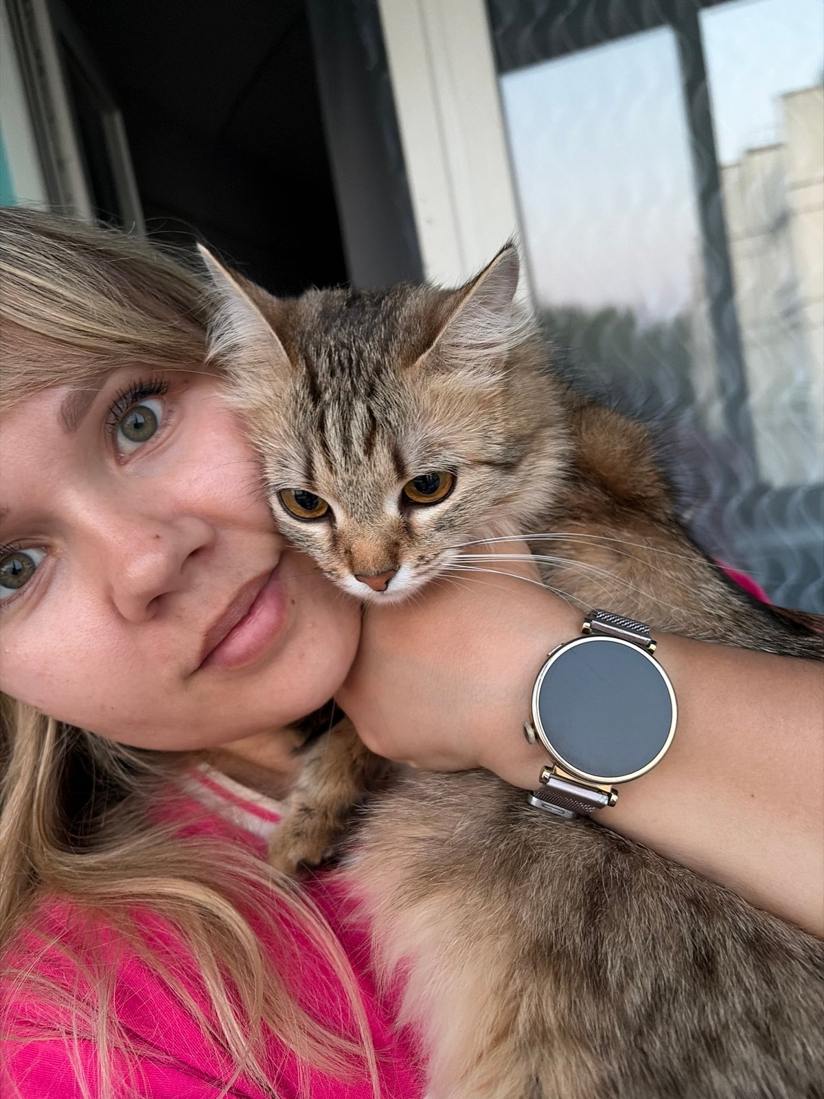 Woman documents afternoon with pets, child in Chaikovsky, Russia
