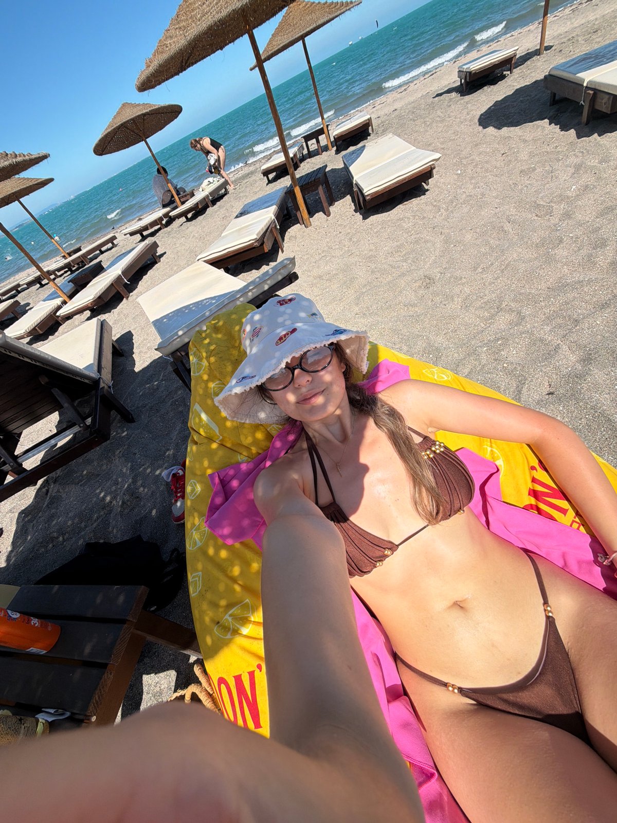 Sunny afternoon beach scene documented at Burgas resort