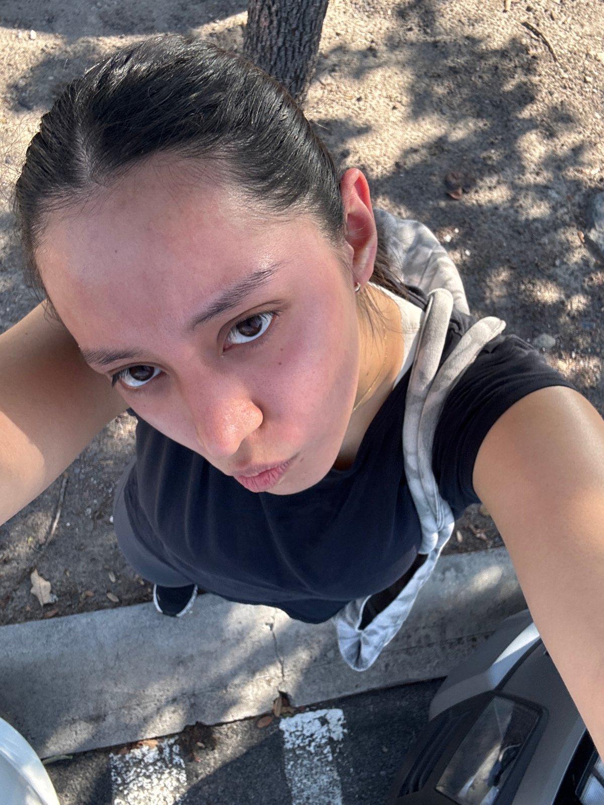 Person takes selfies across multiple Puebla locations