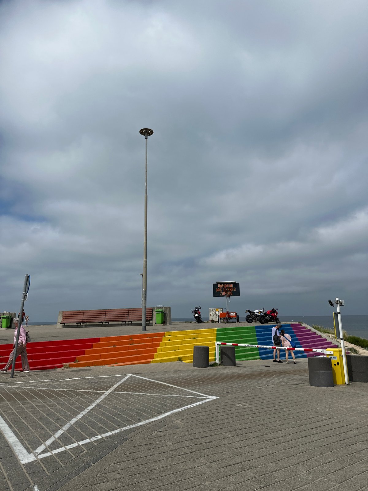 Cloudy morning along the Zandvoort beach strip