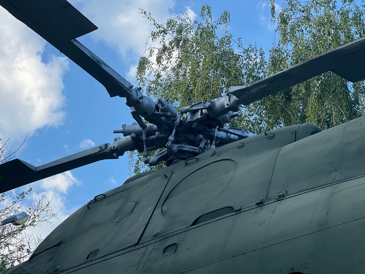 Visitor captures military aircraft displays and gardens at Krasnodar park