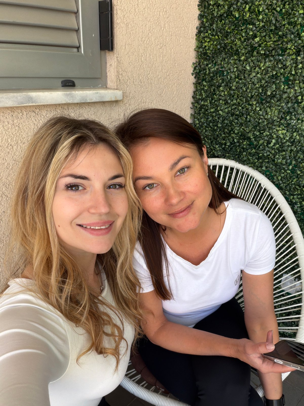 Social media moments captured across Budva beauty salons, studios