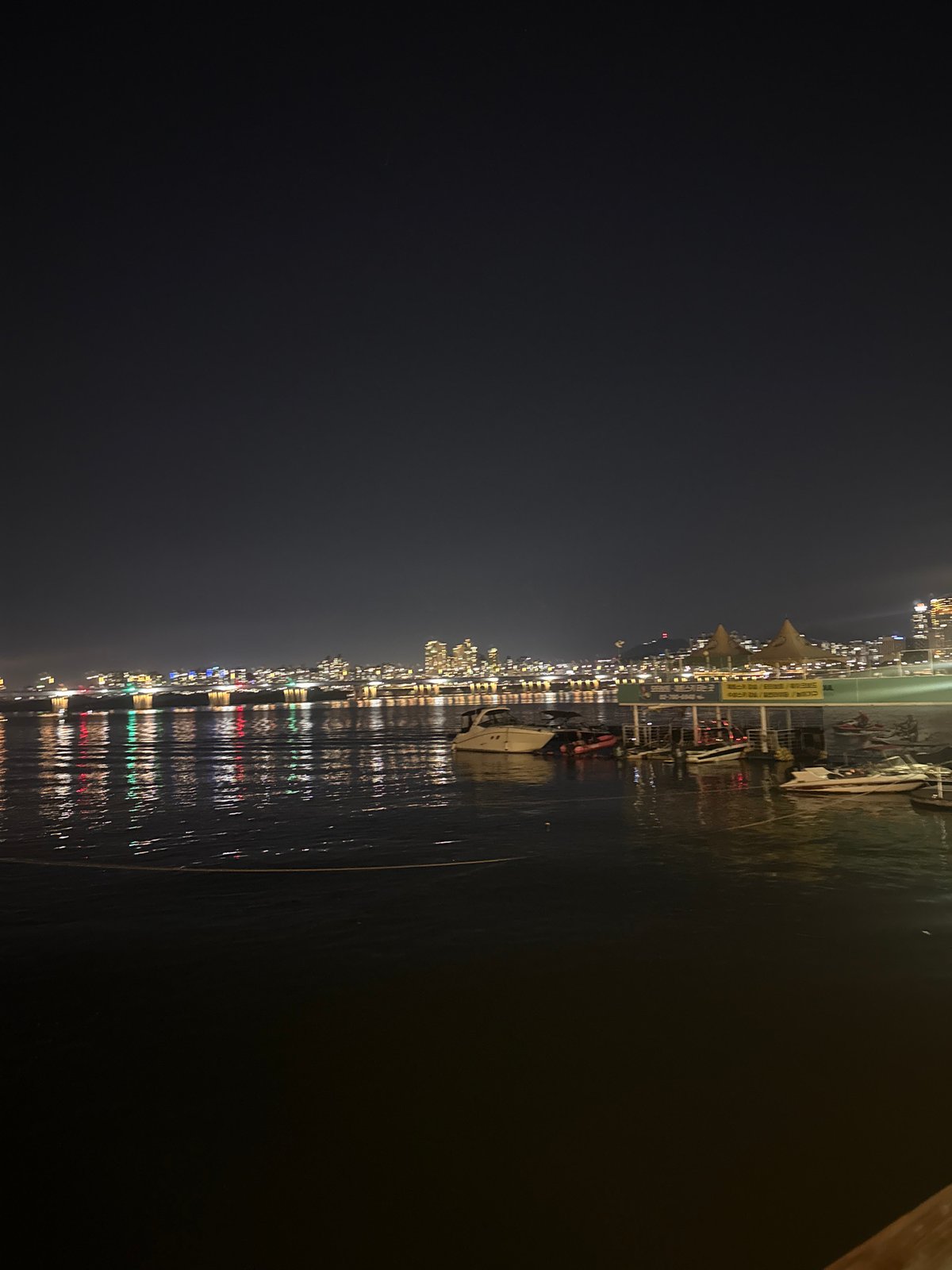 Seoul Han River nighttime scenes with holiday lights captured