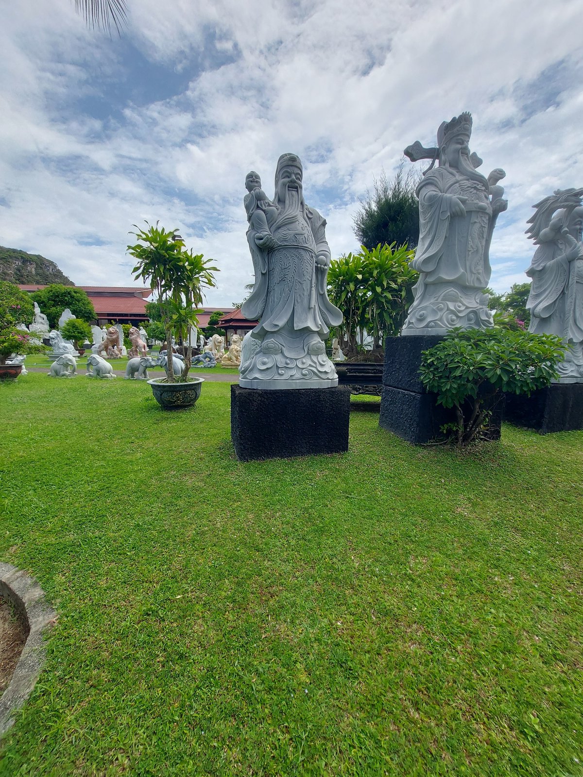 Stone and marble sculpture garden in Đà Nẵng, Vietnam