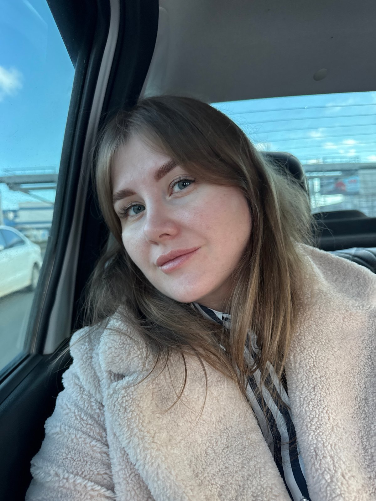 Woman in striped outfit spotted in Perm, Russia