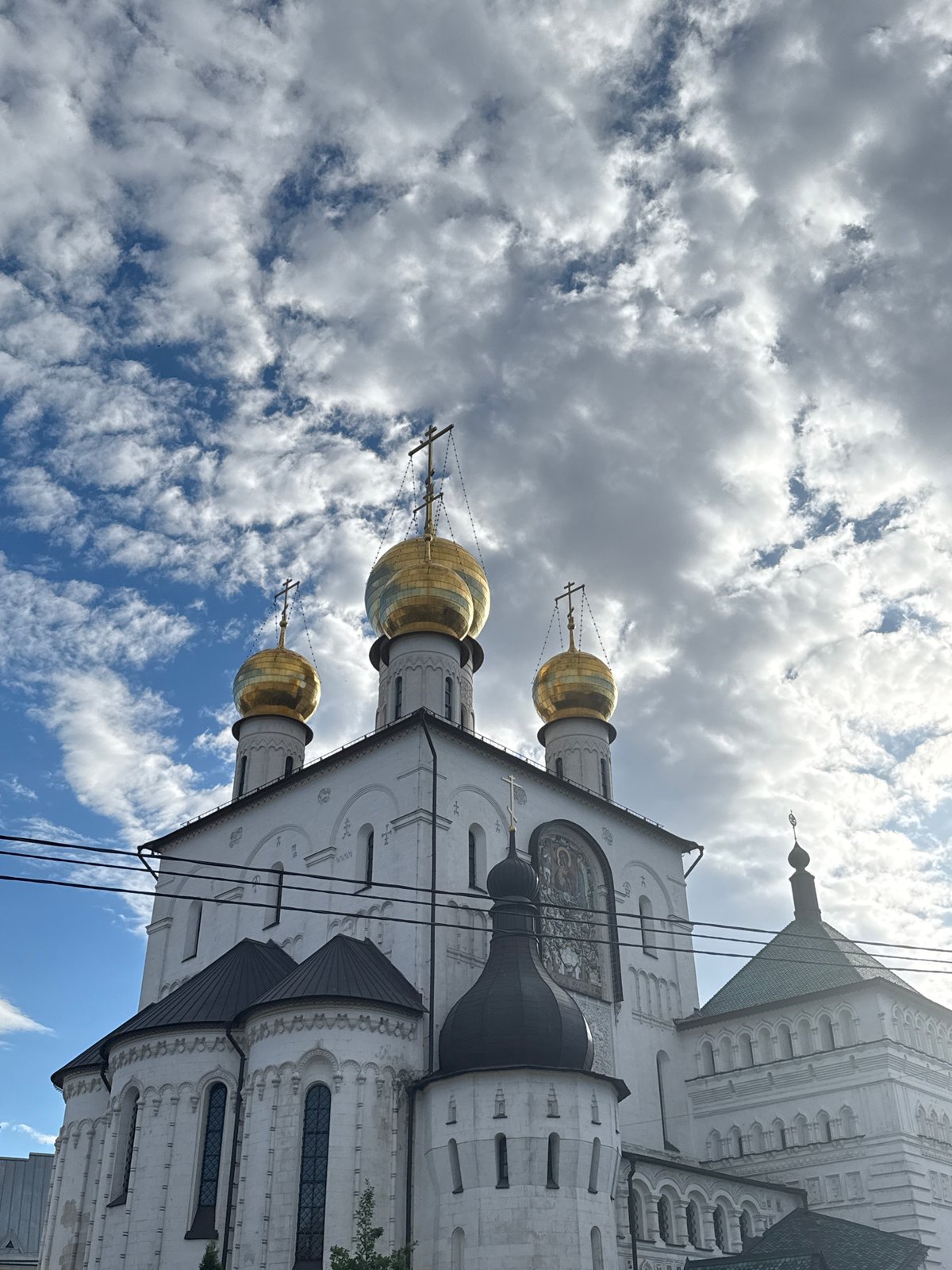 Saint Petersburg afternoon: monastery architecture and street scenes