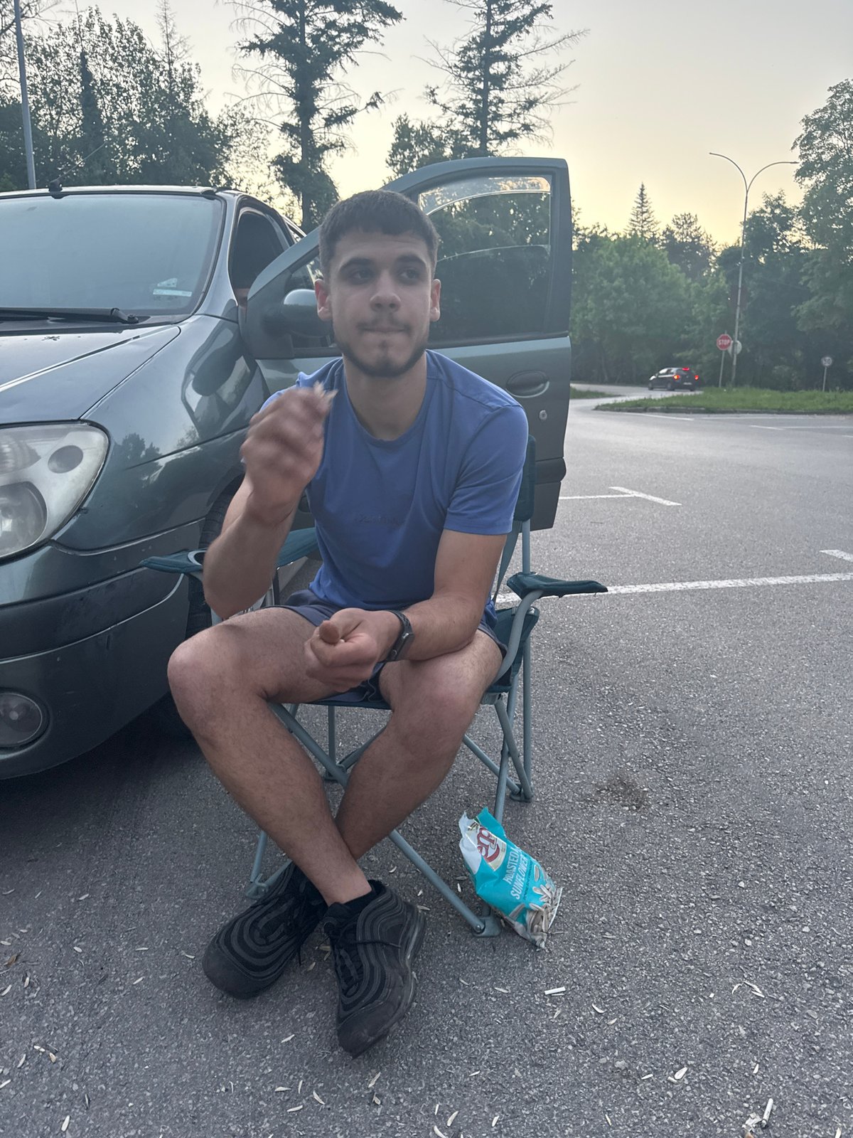 Young people gather for informal car meetup in Pleven