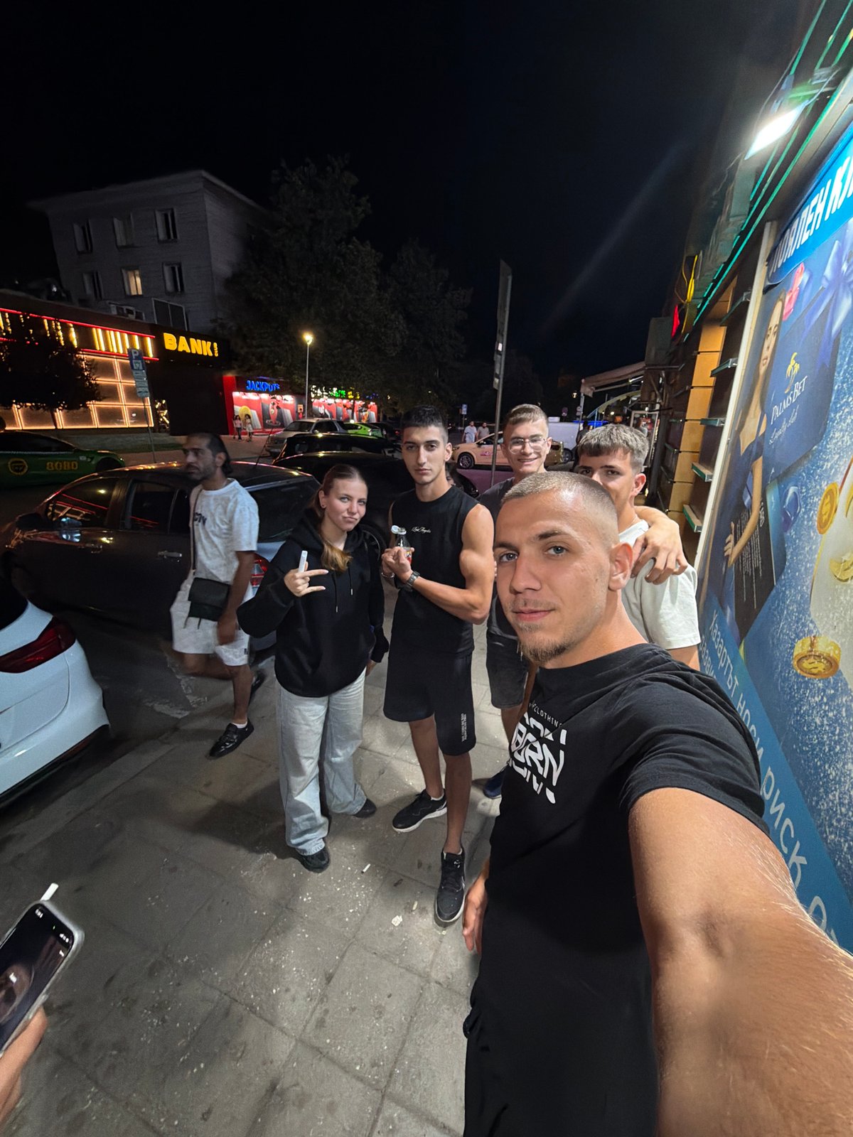 Night stroll through Ruse's lit-up city center