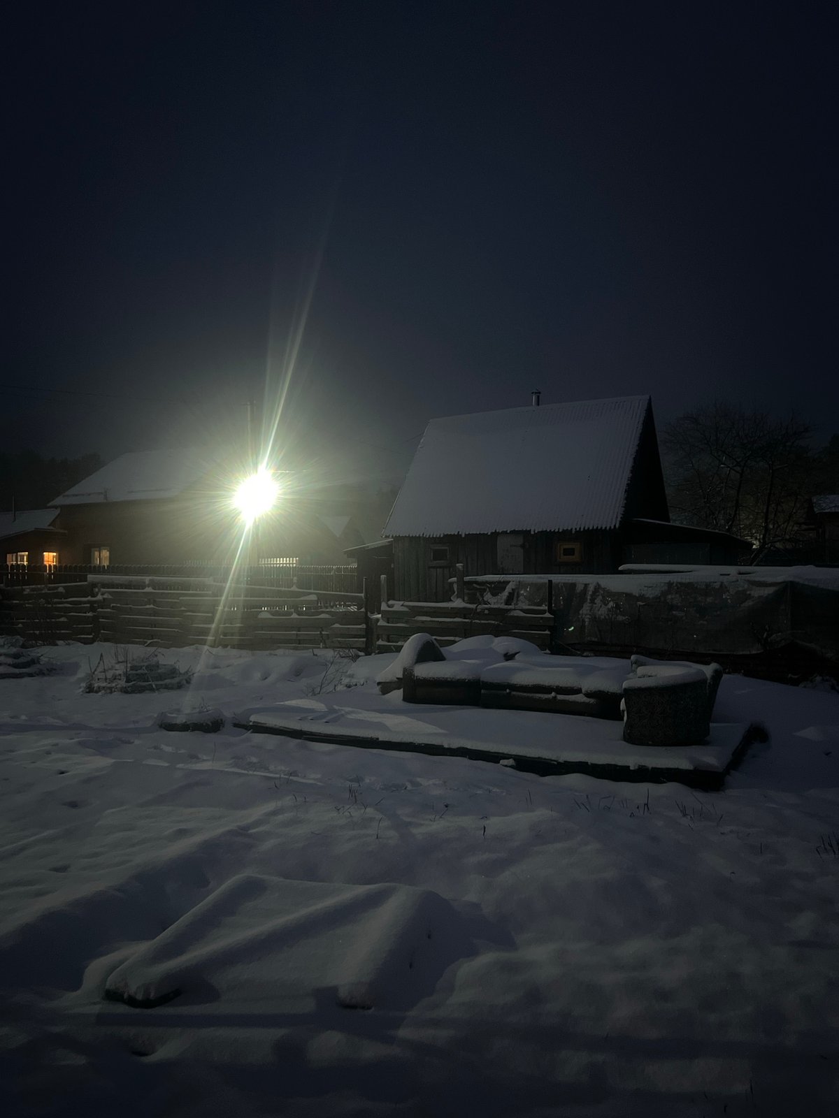 Nighttime snow scene documented in Chaikovsky, Russia