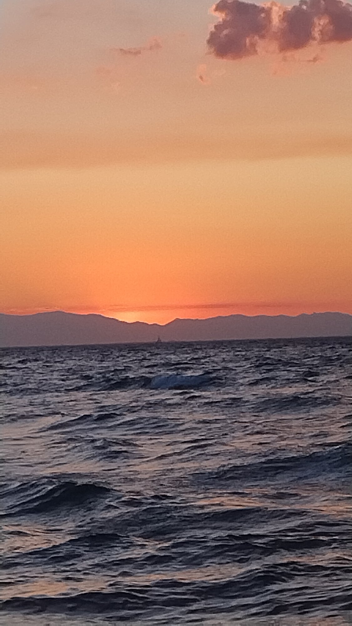 Aegean sunset from the Neoi Epivates shoreline