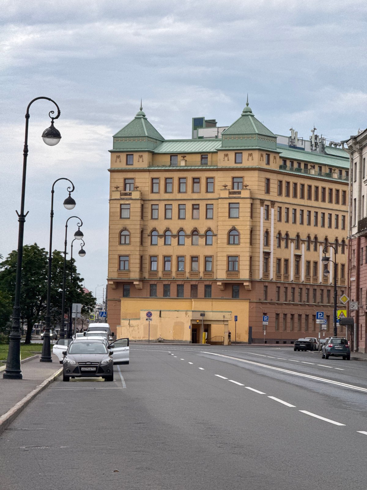 Boats and canals in central Saint Petersburg on a June evening
