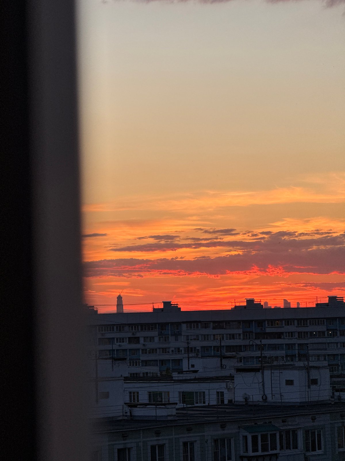 Moscow resident captures quiet evening moments at home