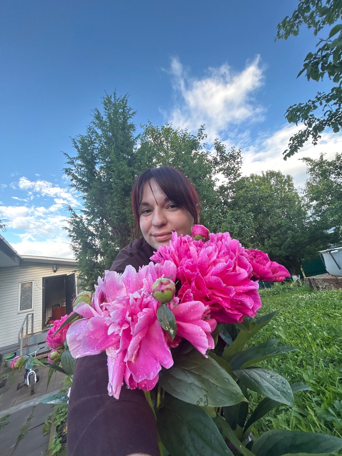 Afternoon in Фоки with peonies, a dog, and good vibes