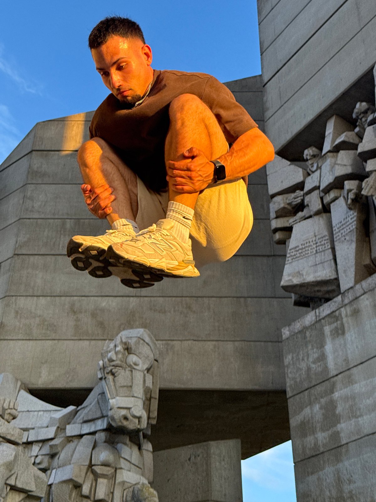 Parkour and acrobatics at Shumen's brutalist monument, sunset session