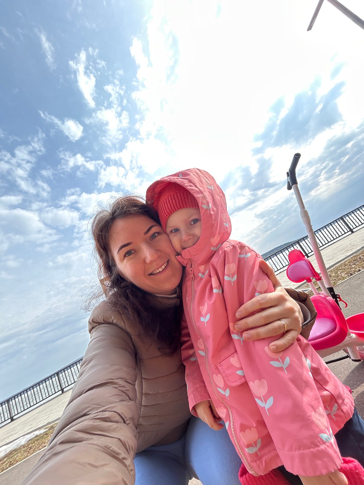 Morning moments captured in Chaikovsky: family, riverside bench, medical equipment