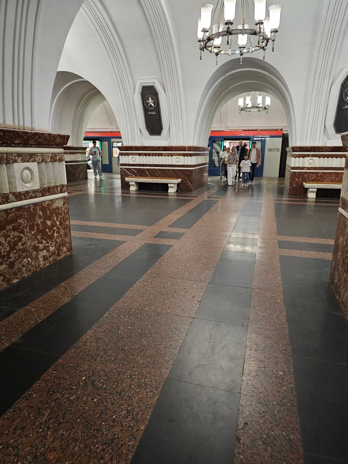 Moscow Metro Station Interiors Documented by Witness