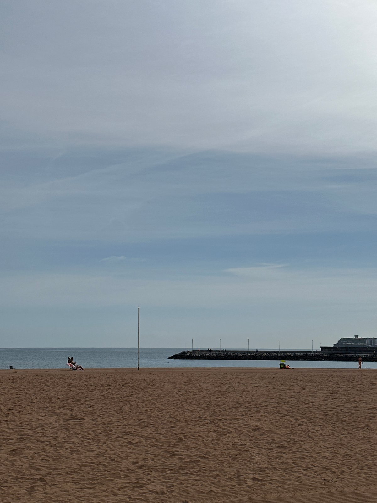 Morning coastal views documented in Gijón, Spain