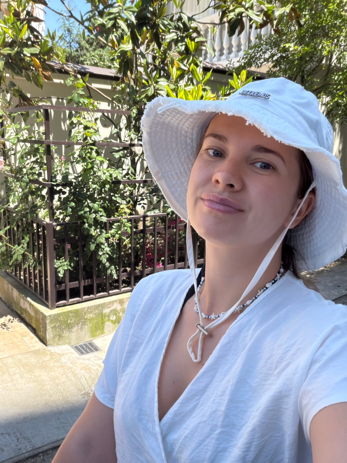 Person with rose, electric bike documented in Sochi